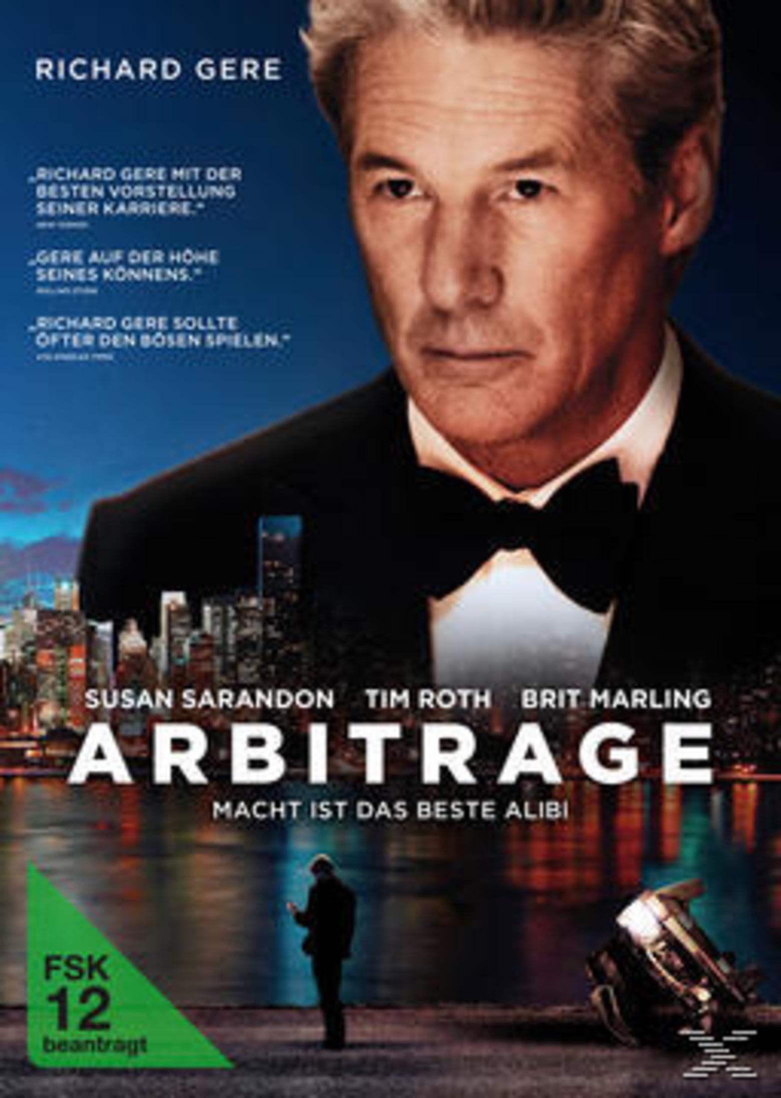 Filmposter Arbitrage mit Richard Gere in einem Anzug mit Fliege vor einer nächtlichen Stadt.