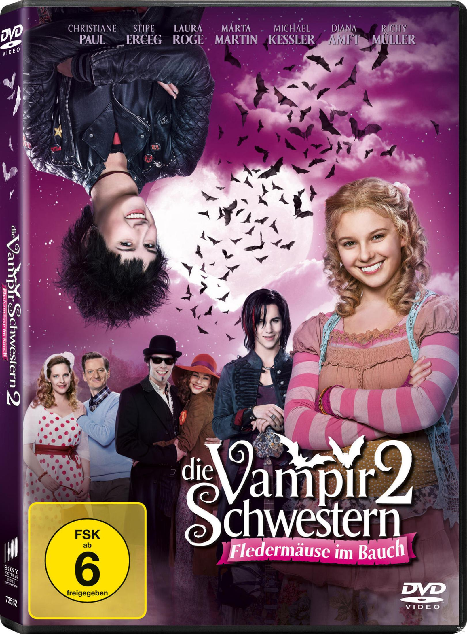 DVD-Cover von Die Vampirschwestern 2 mit Charakteren vor einem rosa Mondhimmel mit Fledermäusen.