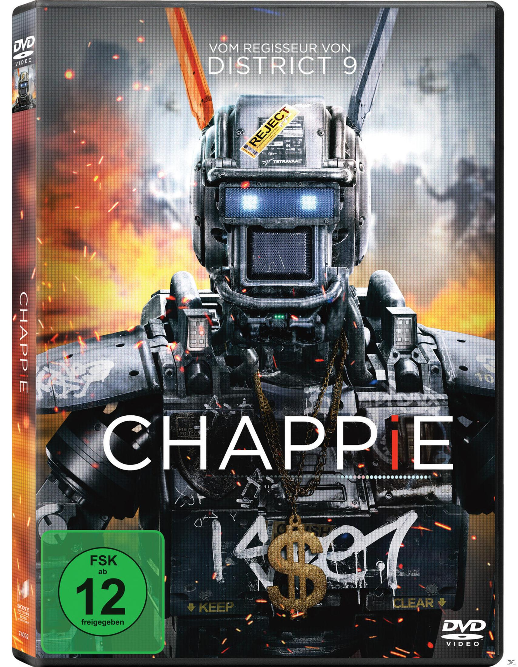 DVD-Cover von Chappie mit einem Roboter, blauen Augen, einer Goldkette und dem Filmtitel im Vordergrund.