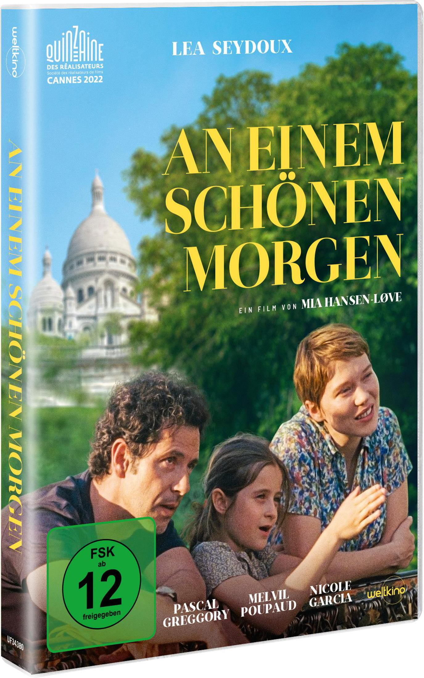 DVD-Cover mit einem Mann, einer Frau und einem Kind, im Hintergrund ist die Basilika Sacré-Cœur in Paris zu sehen.