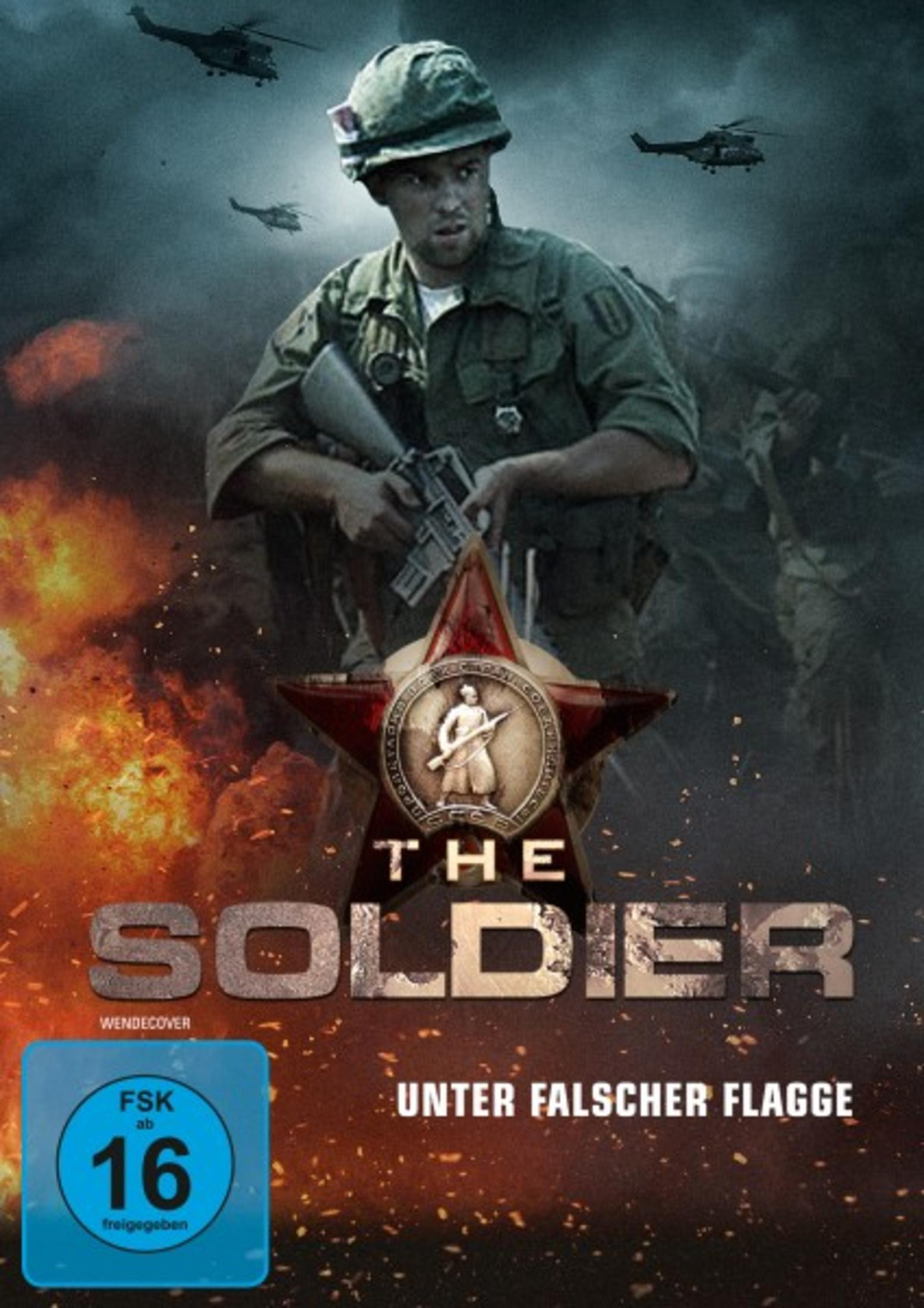 Ein Soldat mit Gewehr im Krieg, Helicopters im Hintergrund und Feuer.