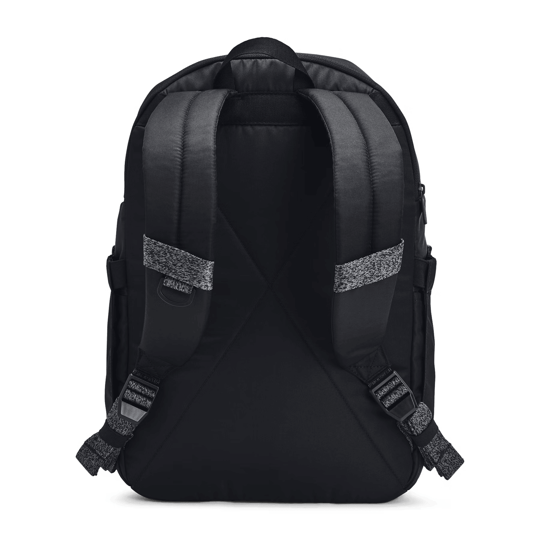 Ein schwarzer Rucksack mit verstellbaren, gepolsterten Schultergurten vor schwarzem Hintergrund.