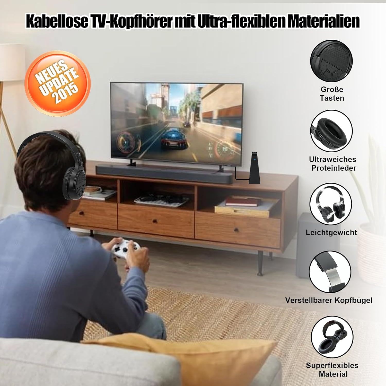 Ein Mann sitzt mit Kopfhörern und Controller vor dem Fernseher. Rechts sind Produktdetails abgebildet.