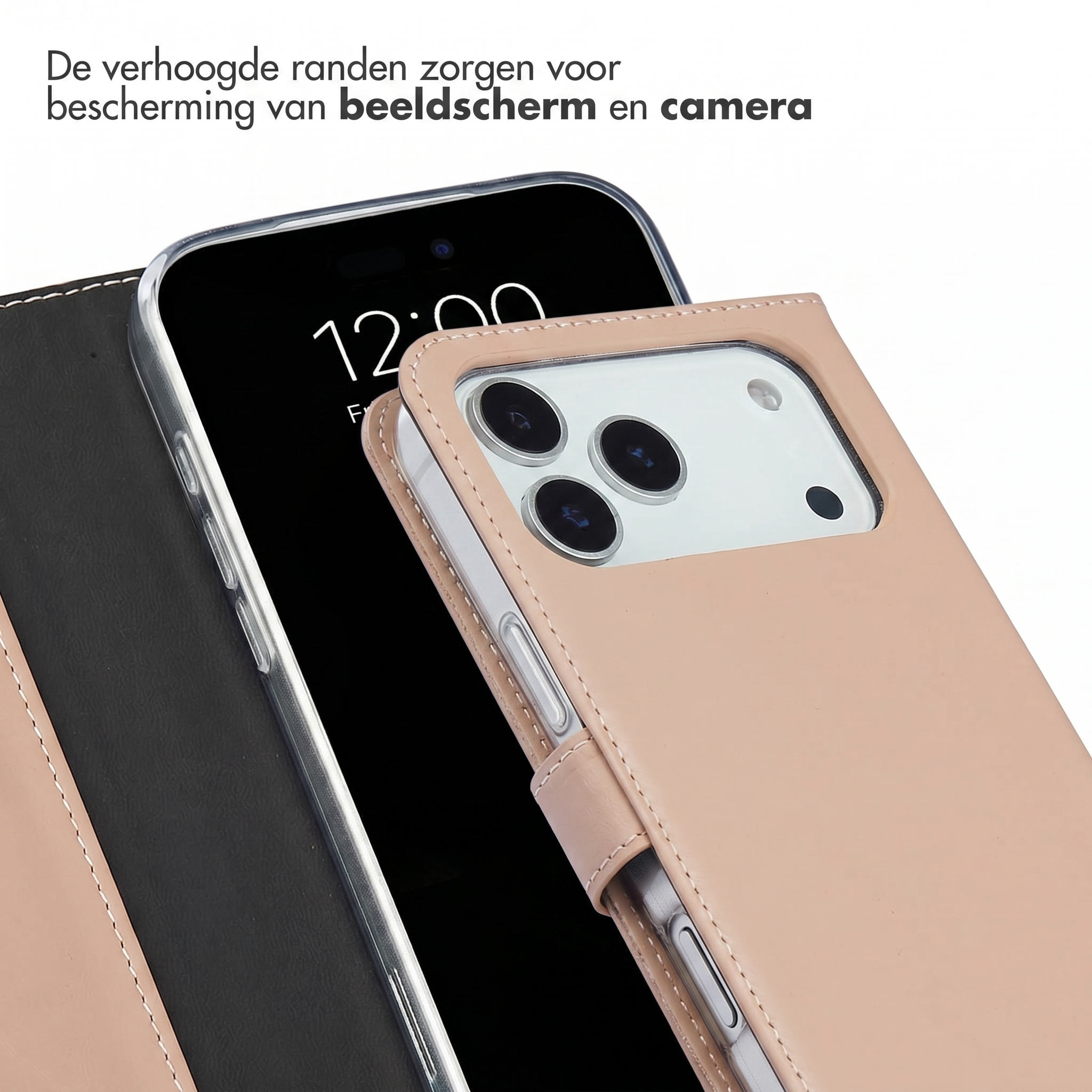 Ein Smartphone in einem beigen Leder-Klappetui mit integriertem Sichtfenster auf der Rückseite für die Kamera.