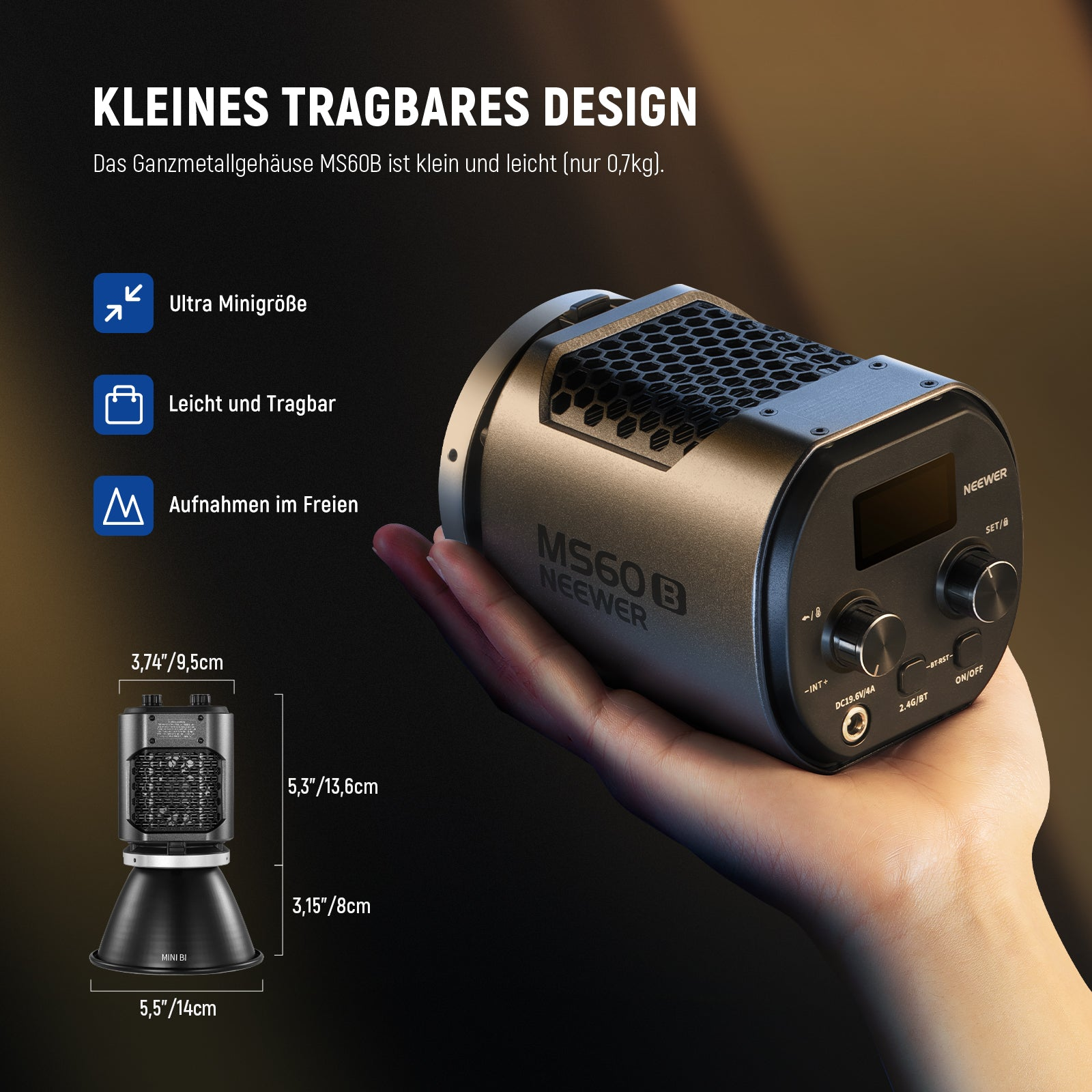 Eine Hand hält die kompakte graue Neewer MS60B LED-Videoleuchte, dazu Infotexte und Maße.