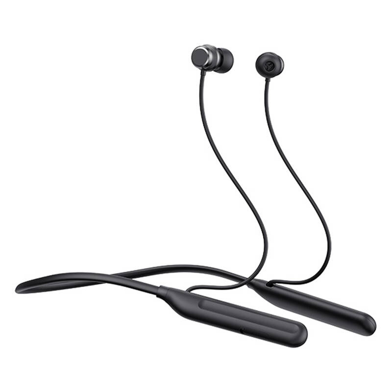Auricolari neri a fascia da collo con auricolari su sfondo bianco.
