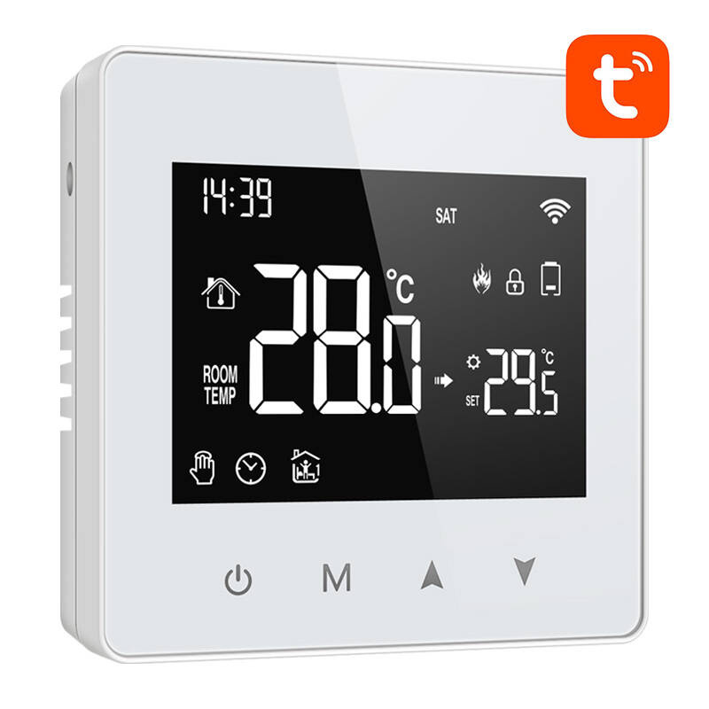 Termostato smart bianco con schermo digitale nero che mostra 28 gradi Celsius, ora e pulsanti a sfioramento.