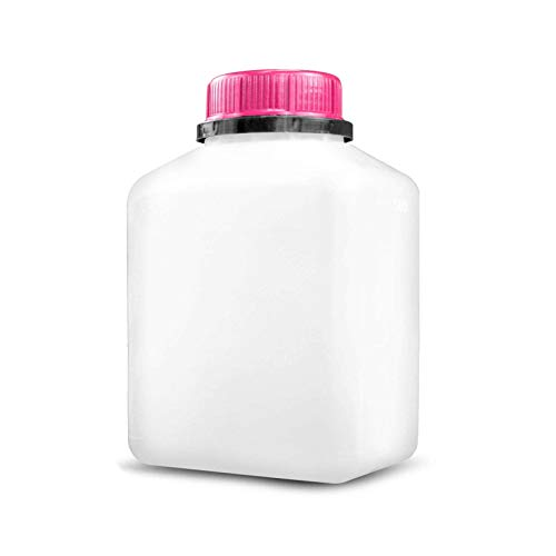 Eine weiße Kunststoffflasche mit einem pinken Deckel auf weißem Hintergrund.