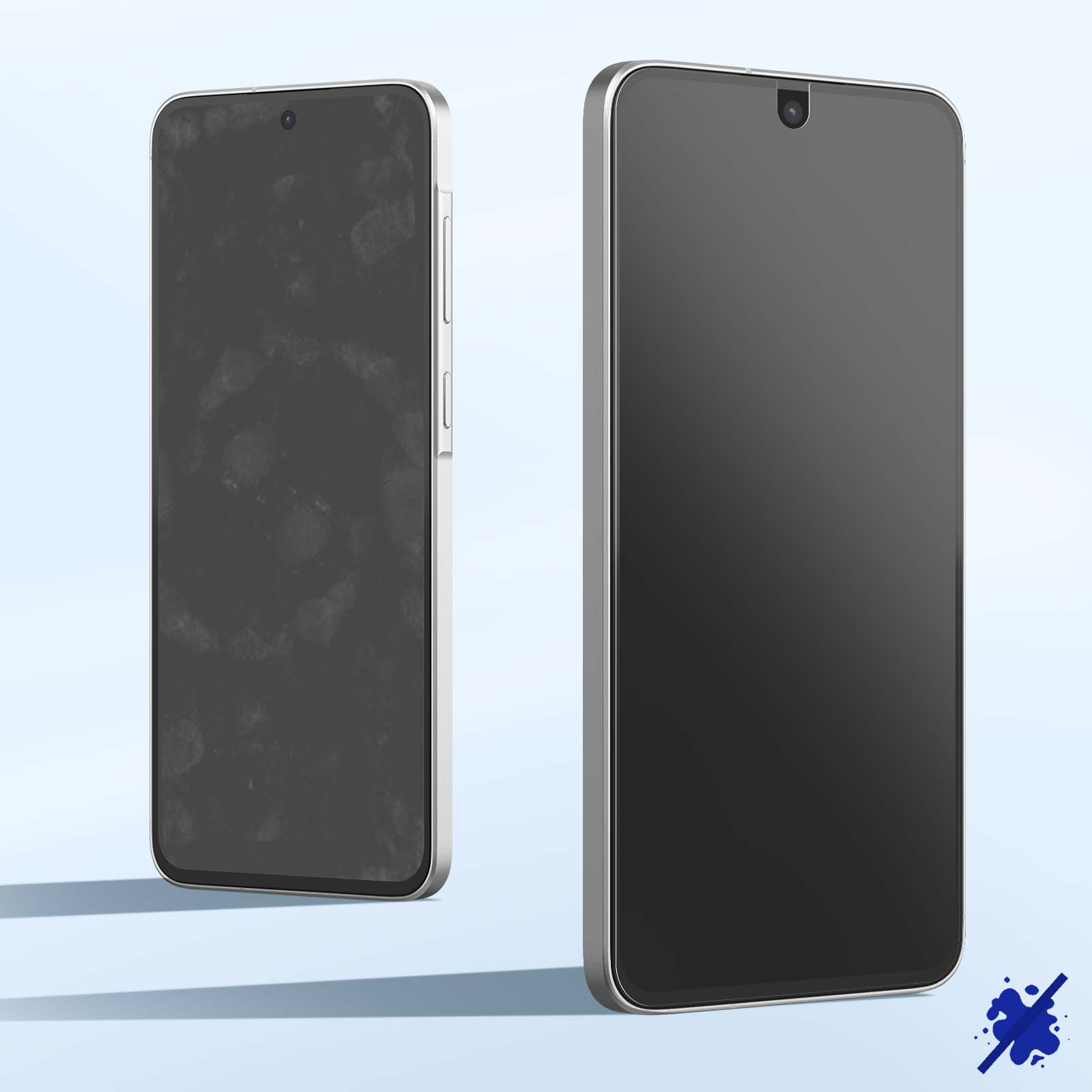 Due smartphone su sfondo azzurro mostrano uno schermo macchiato e uno pulito.