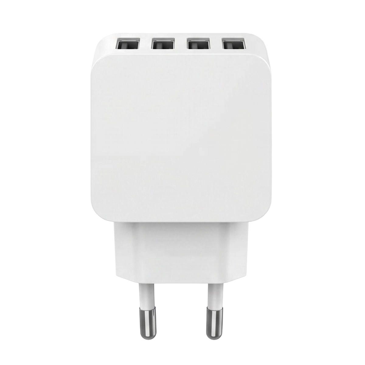 Un caricabatterie da muro USB bianco con quattro porte e spina europea a due poli su sfondo bianco.