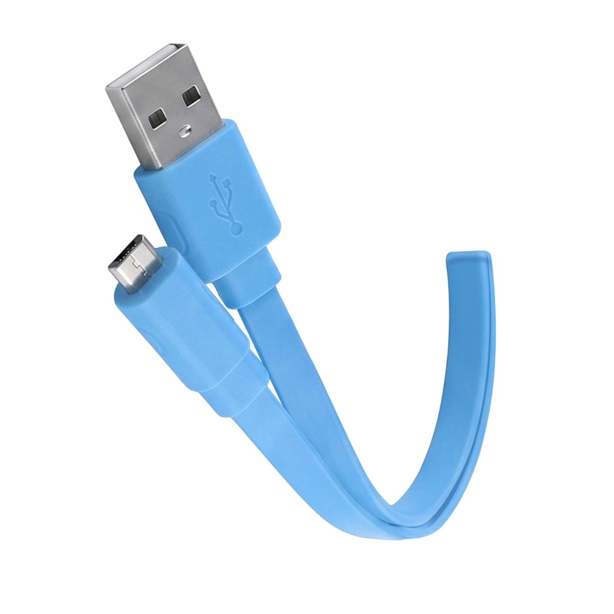 Jasnoniebieski płaski kabel USB do Micro-USB na białym tle.