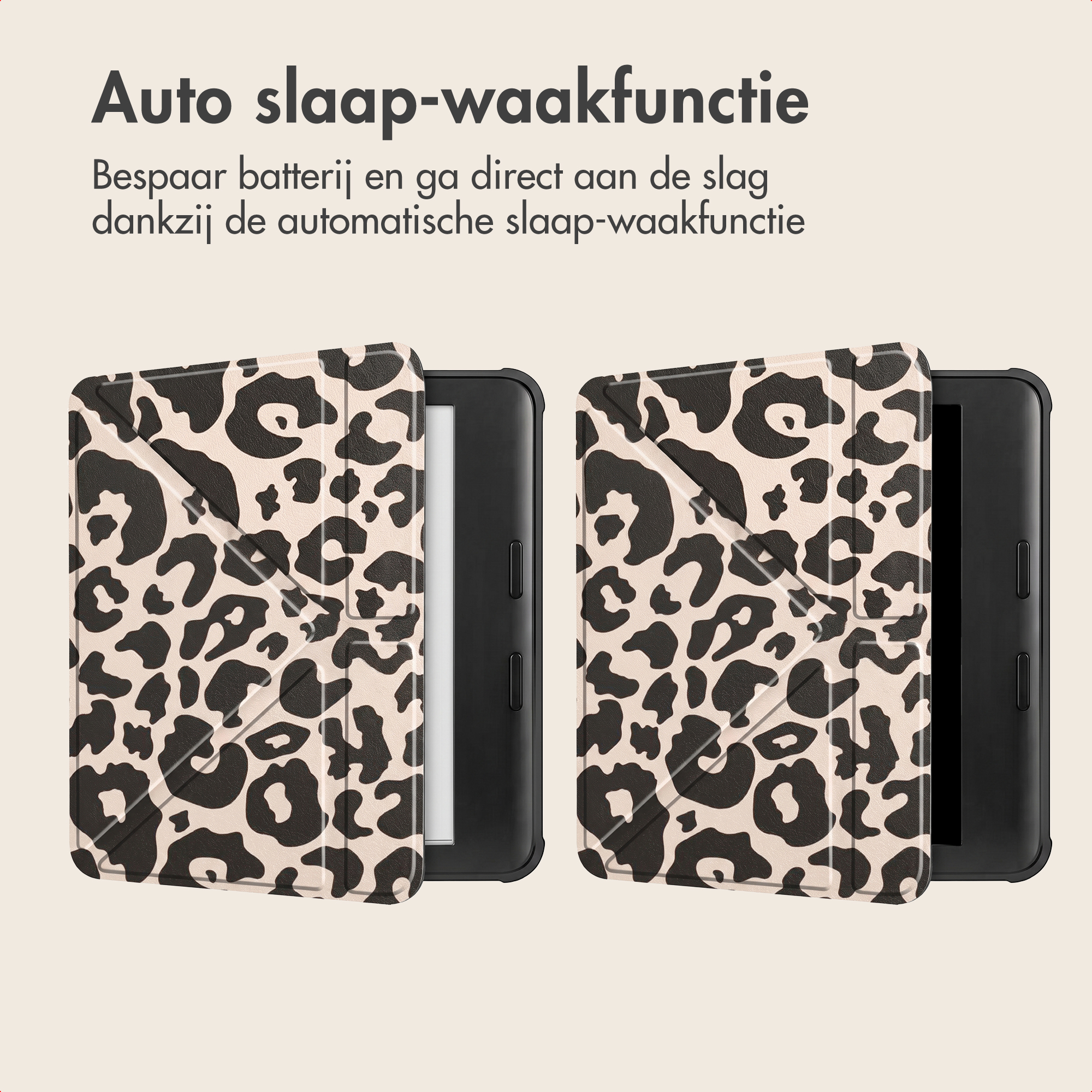 Twee e-readers met een luipaardprint hoesje en tekst bovenaan over de automatische slaap-waakfunctie.