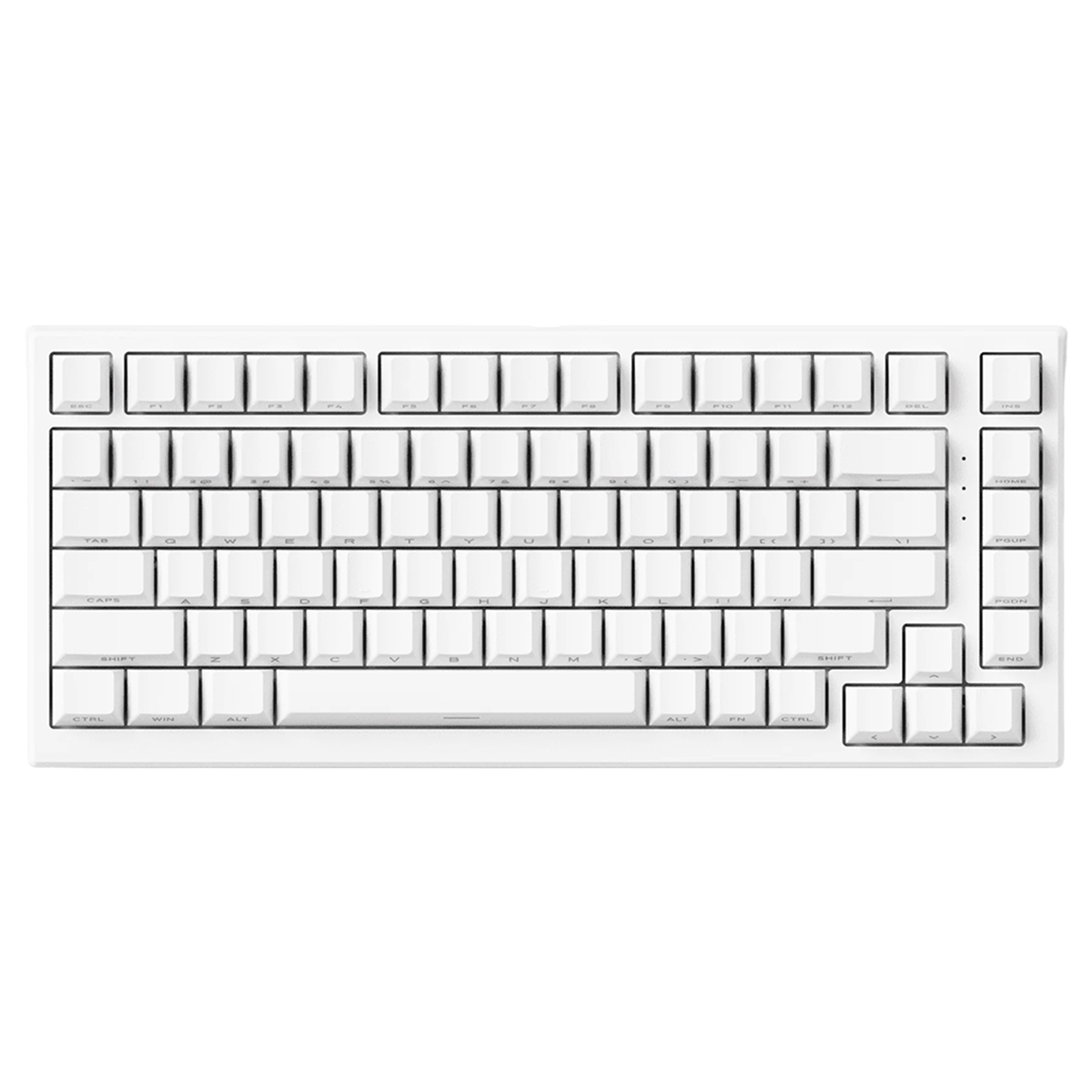 Açık arka plan üzerinde QWERTY düzenine sahip beyaz, kompakt bir mekanik klavye.