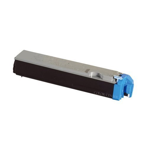 Eine schwarze Lasertoner-Patrone mit grauer Oberseite und blauem Endstück auf weißem Hintergrund.