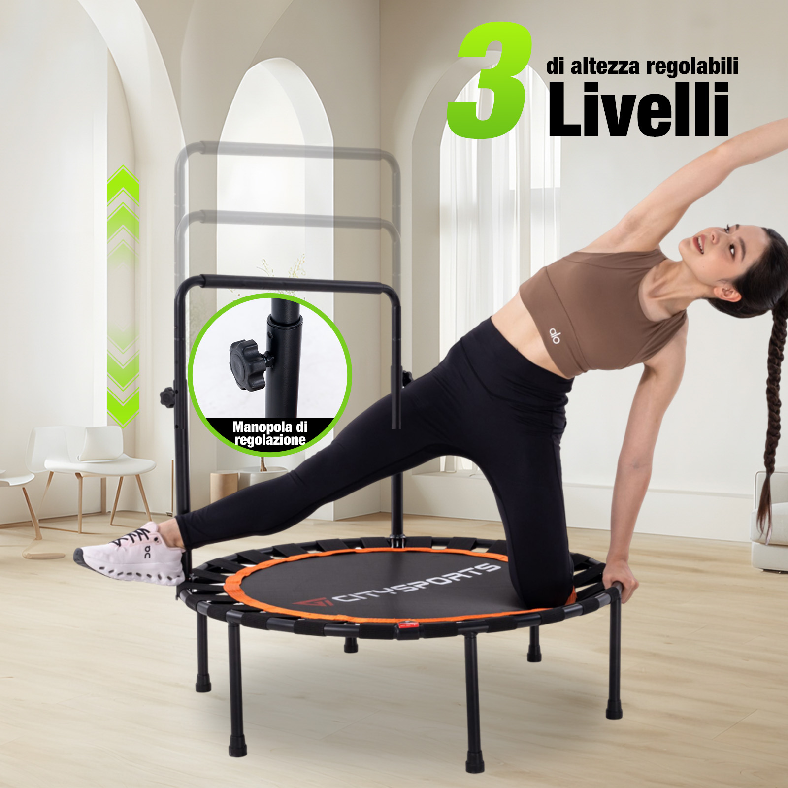Una donna si allena su un mini trampolino con maniglia regolabile in una stanza luminosa.