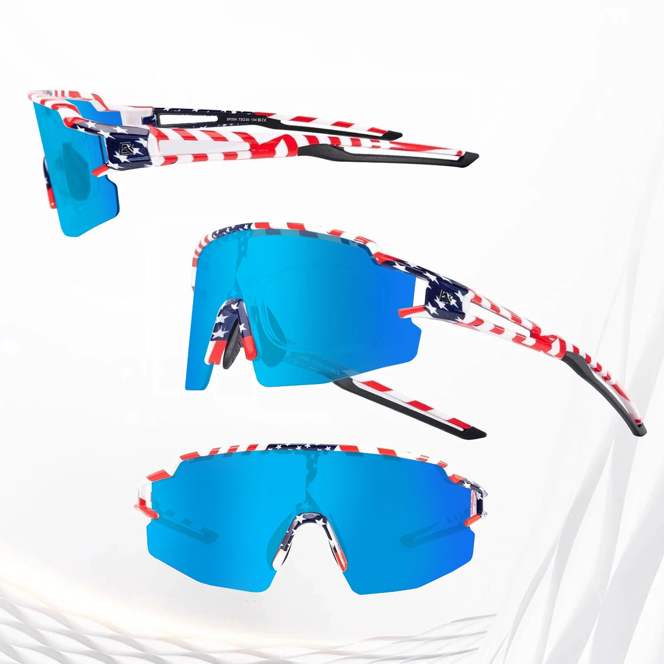 Tre viste di occhiali da sole sportivi con lenti riflettenti blu e montatura con bandiera americana su sfondo bianco.