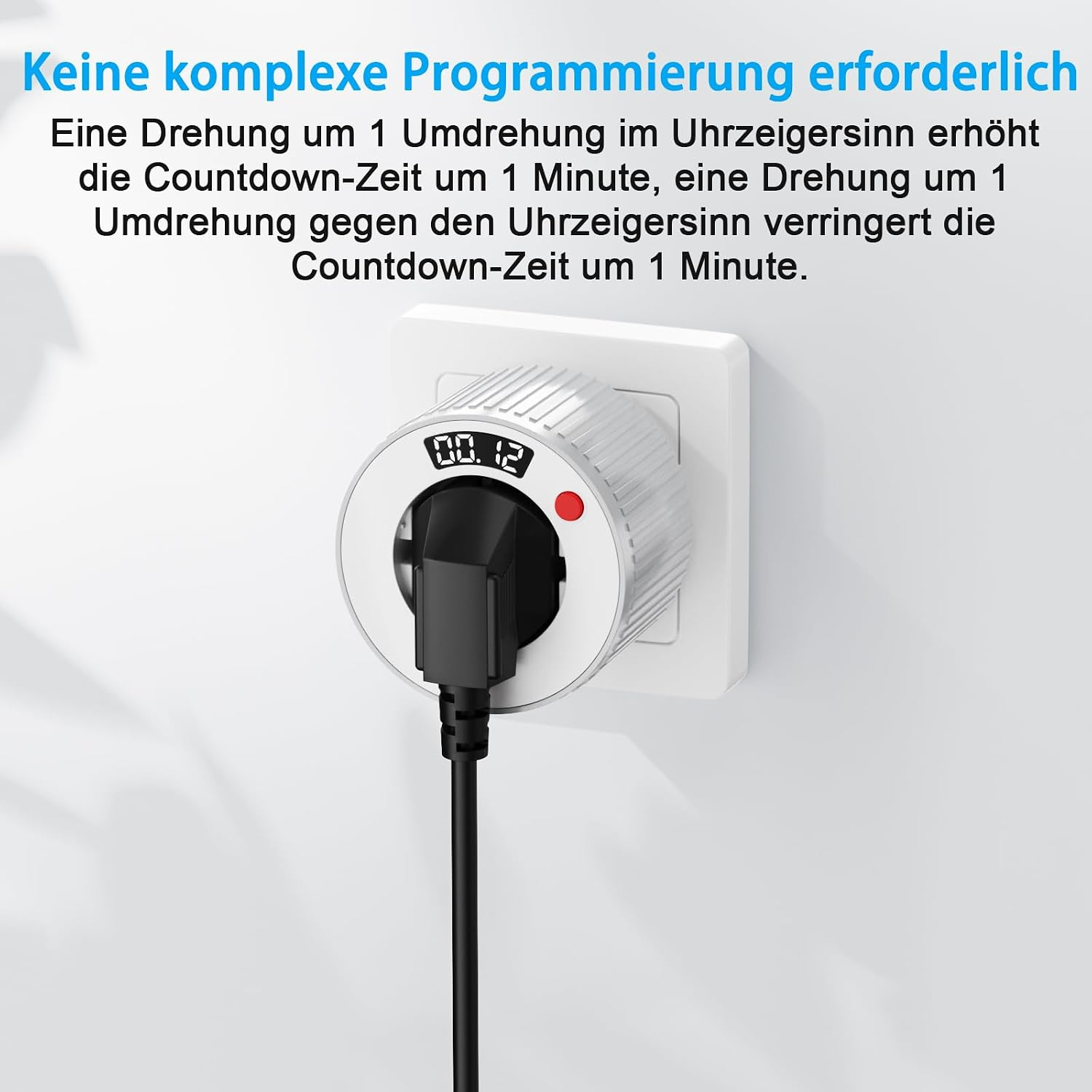Digitale Countdown-Steckdose mit schwarzem Stecker an weißer Wand und deutscher Anleitung.