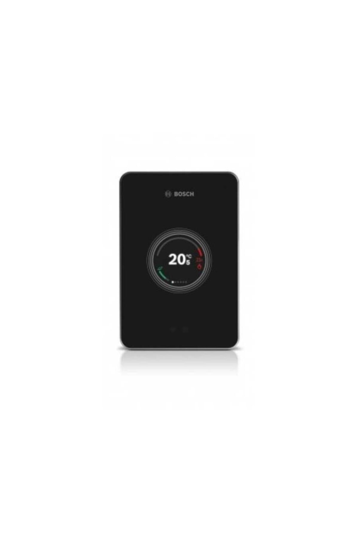 20.5 derece Celsius gösteren dairesel ekrana sahip siyah bir Bosch termostat.