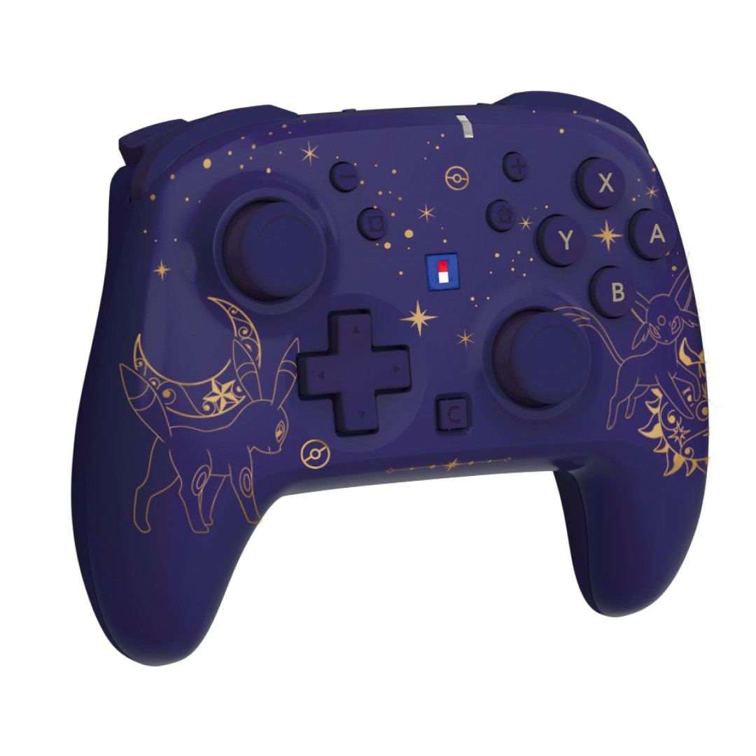 Dunkelvioletter Gamecontroller mit goldenen Umbreon-, Mondsichel- und Sternmotiven.