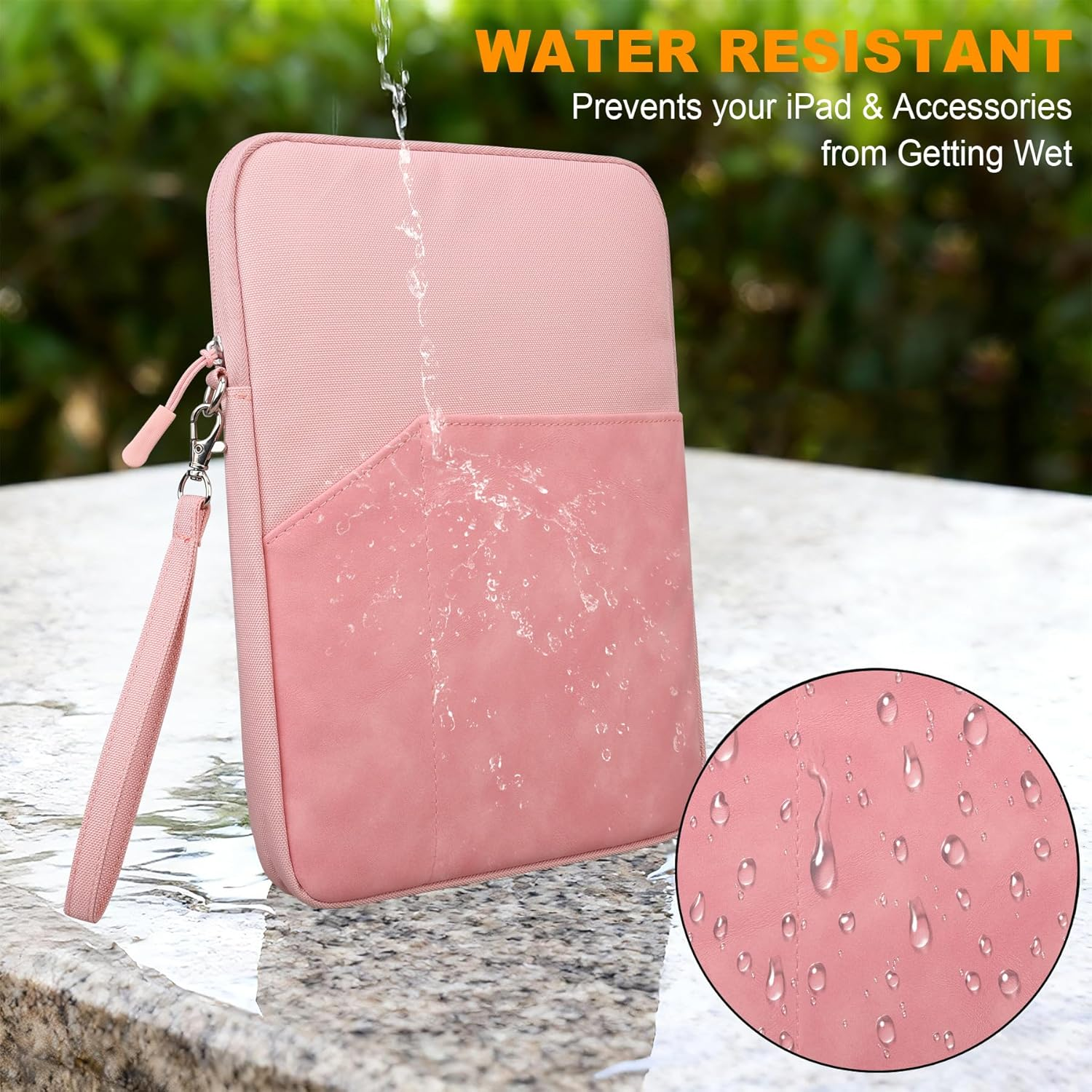 Wasserdichte rosa iPad-Hülle auf einer Steinoberfläche mit Wassertropfen.