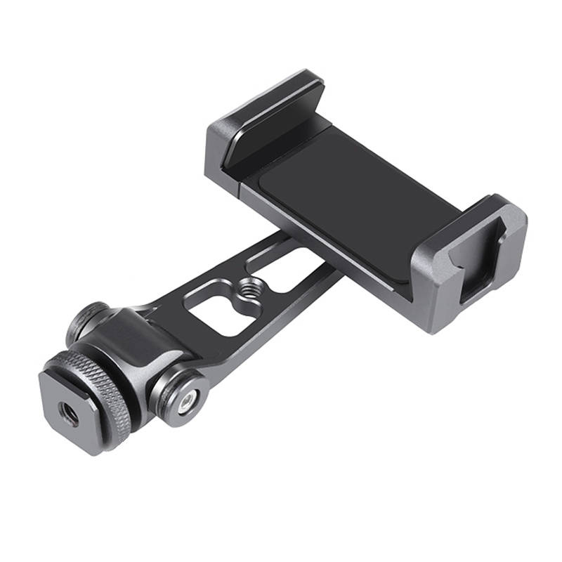 Un supporto per smartphone in metallo nero con morsetto regolabile e base filettata su sfondo bianco.