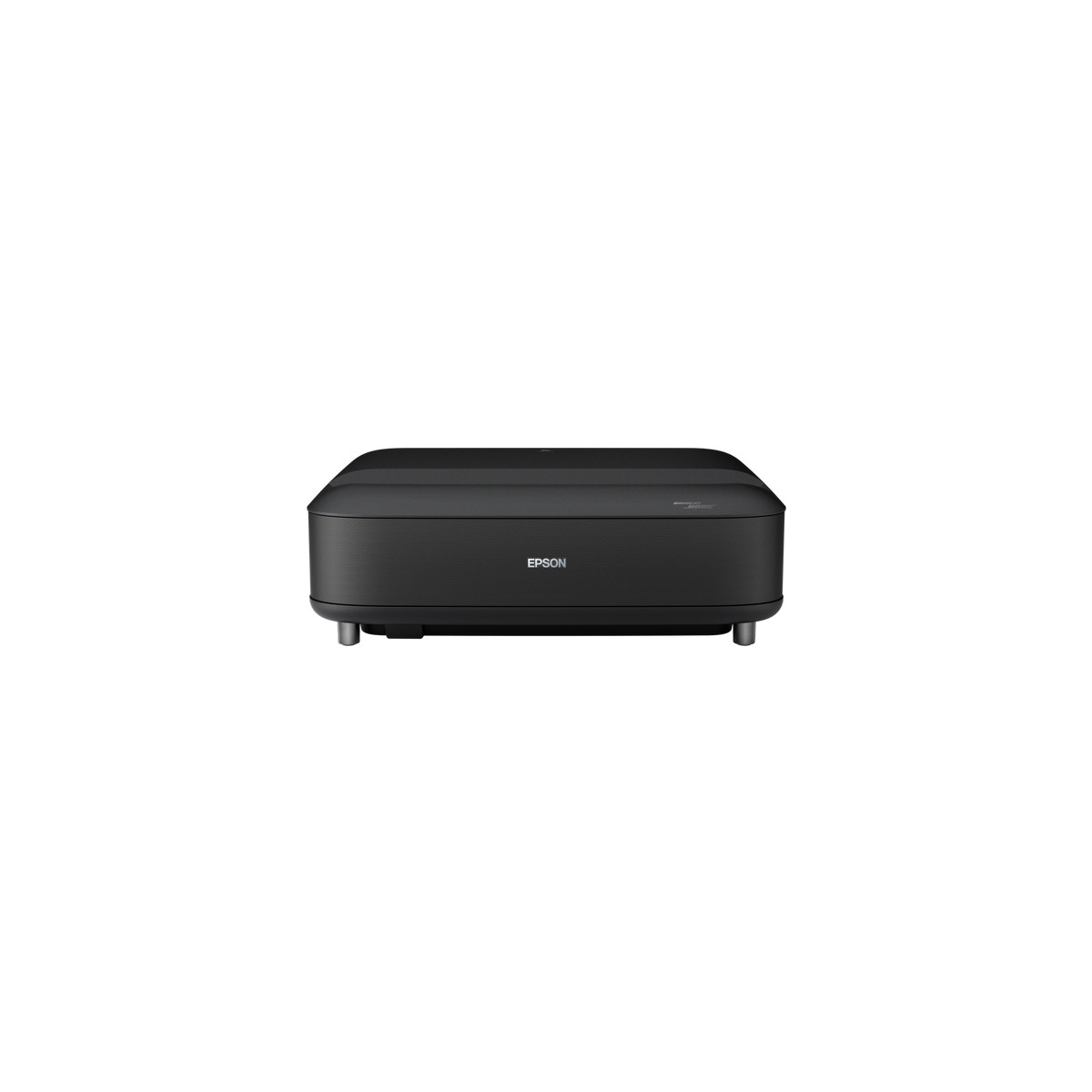Un proyector Epson negro con patas plateadas aislado sobre un fondo blanco.