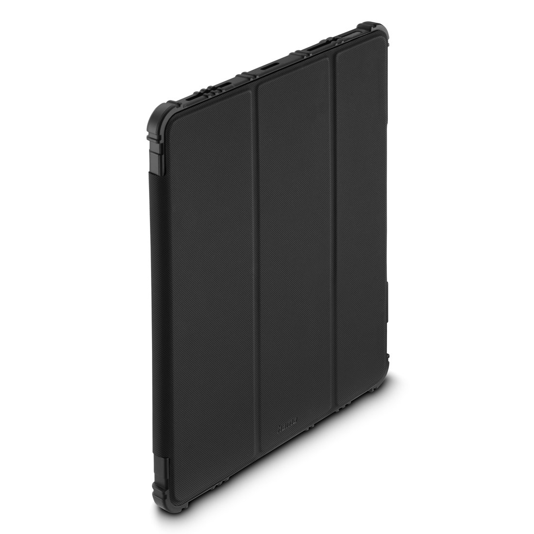 Czarne etui na tablet o teksturalnej powierzchni stoi pionowo na białym tle.