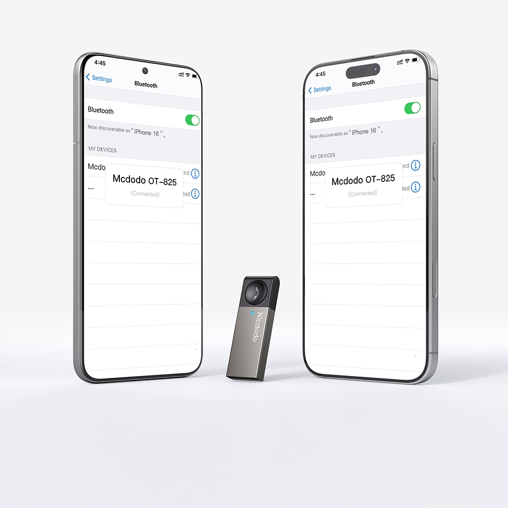 Due iPhone mostrano le impostazioni Bluetooth collegate a un adattatore Mcdodo OT-825 in piedi tra loro.