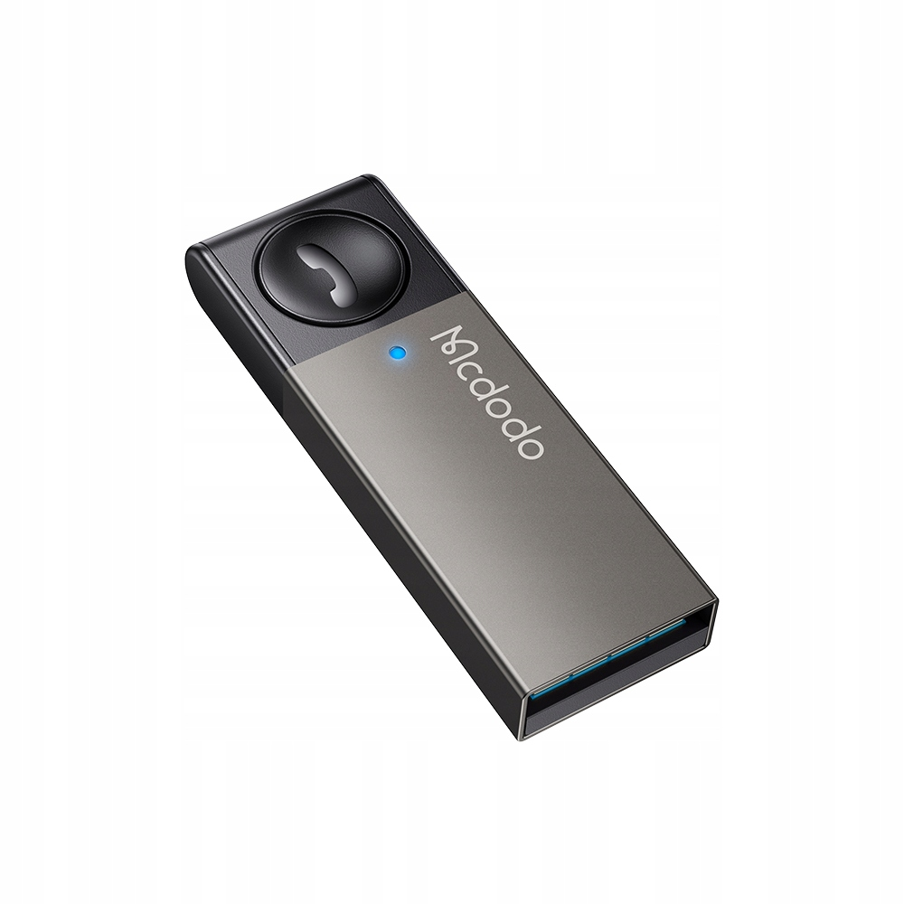 Un adattatore USB Bluetooth Mcdodo grigio con un pulsante rotondo per il telefono e un LED blu.
