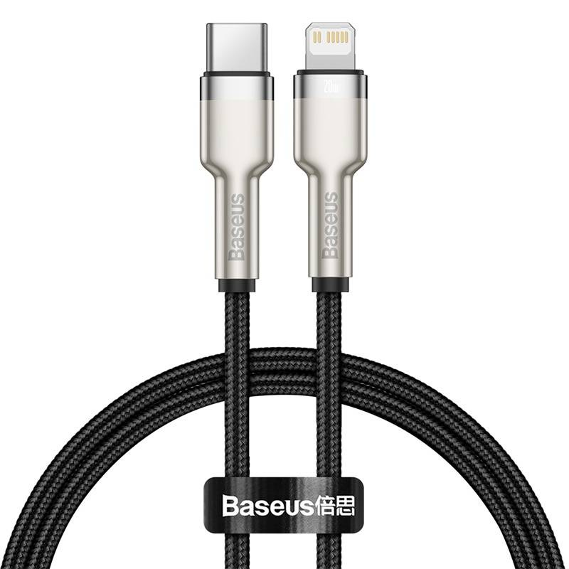 Un cavo intrecciato nero da USB-C a Lightning con connettori in metallo argentato e logo Baseus su sfondo bianco.