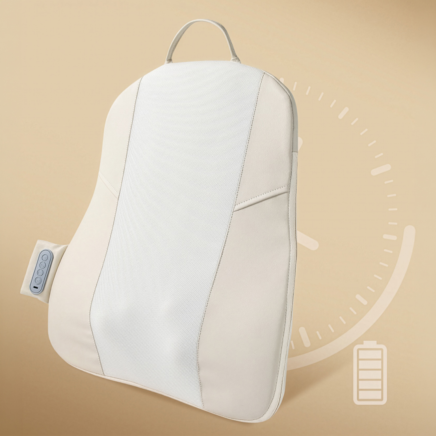 Un cojín de masaje ergonómico blanco con asa sobre fondo beige con iconos de reloj y batería.