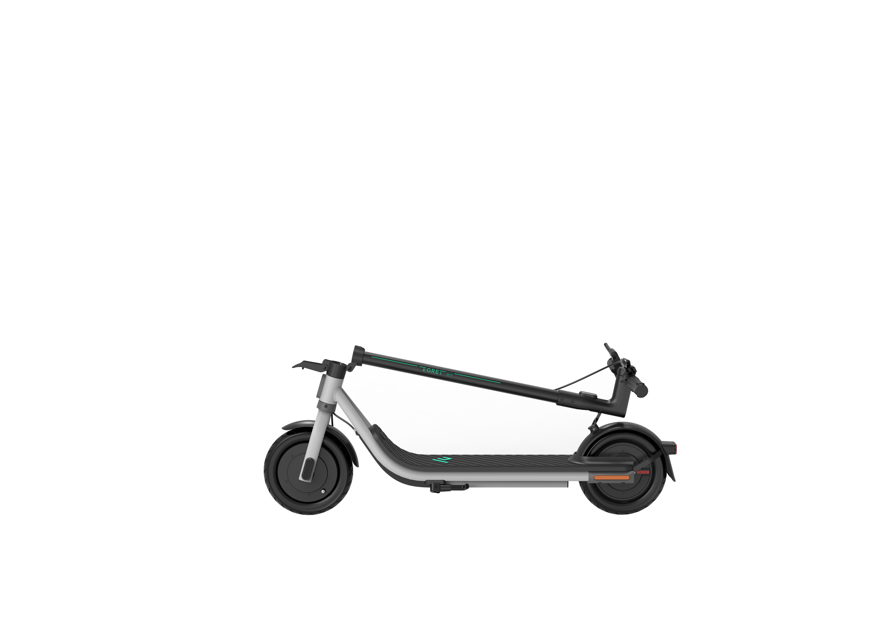 Ein schwarz-silberner E-Scooter ist in zusammengeklapptem Zustand vor schwarzem Hintergrund zu sehen.