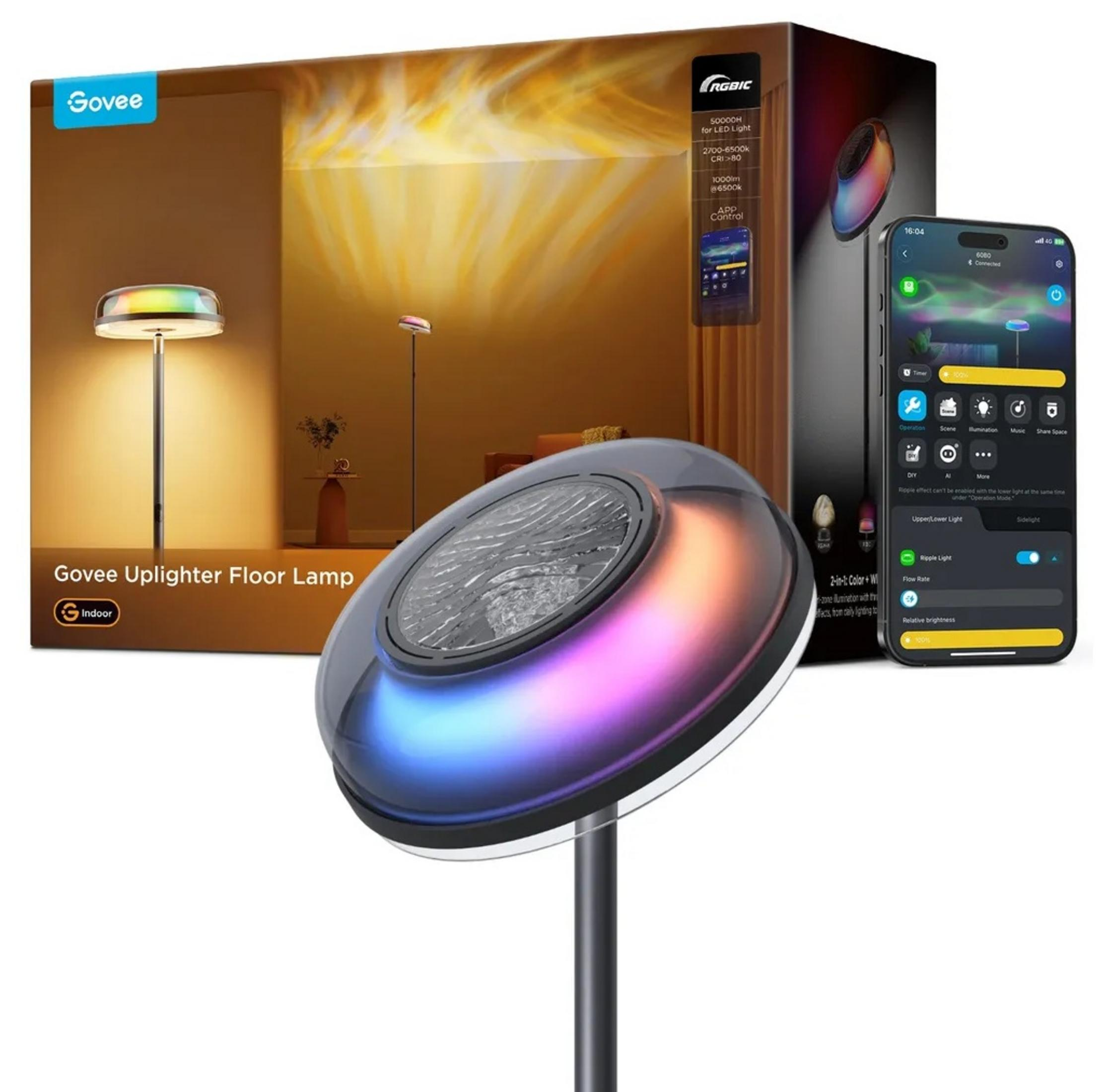 Lampada da terra Govee Uplighter con effetti luminosi RGBIC davanti alla scatola e uno smartphone con app.