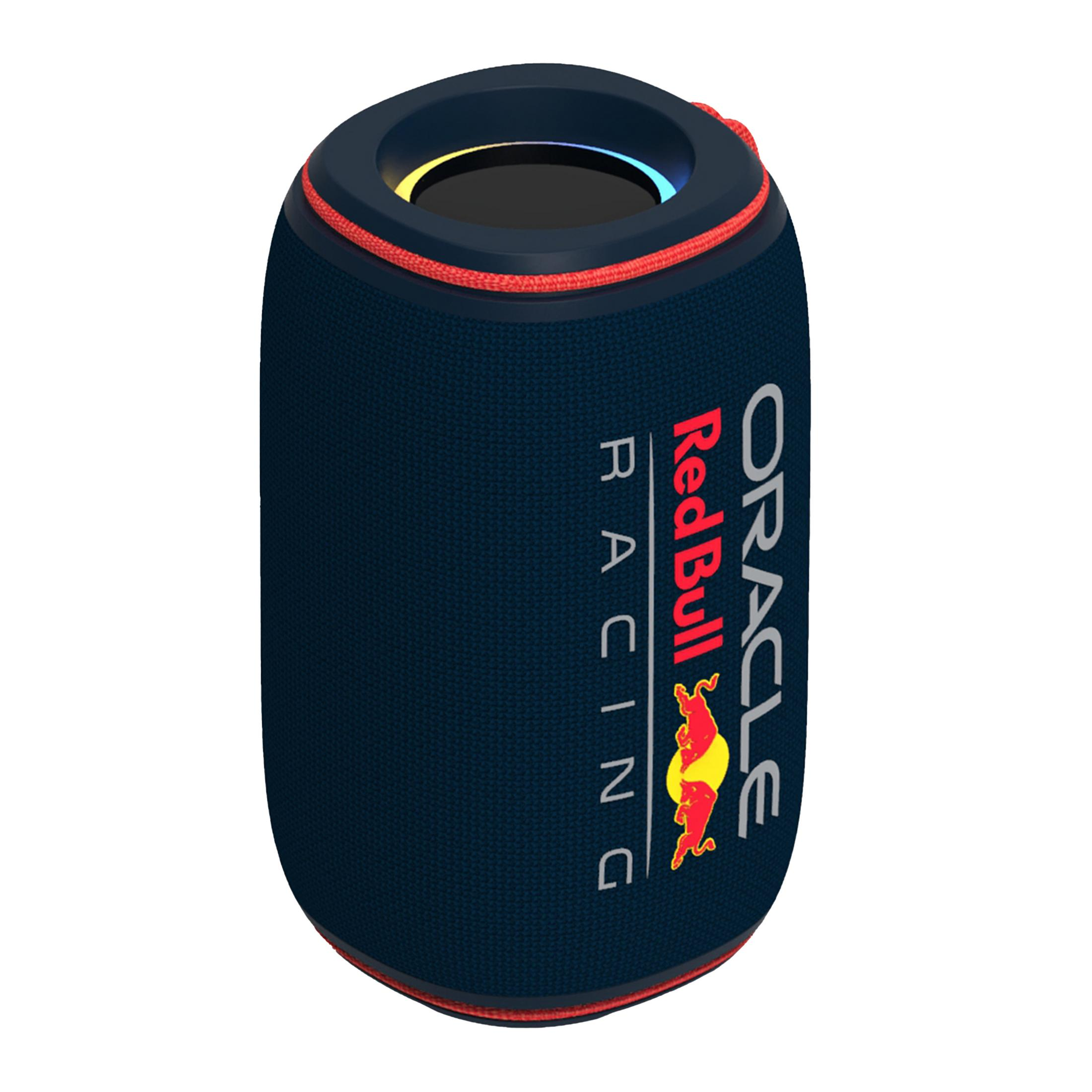 Ein zylindrischer, dunkelblauer WLAN-Lautsprecher mit dem Oracle Red Bull Racing-Logo und rotem Rand auf weißem Grund.