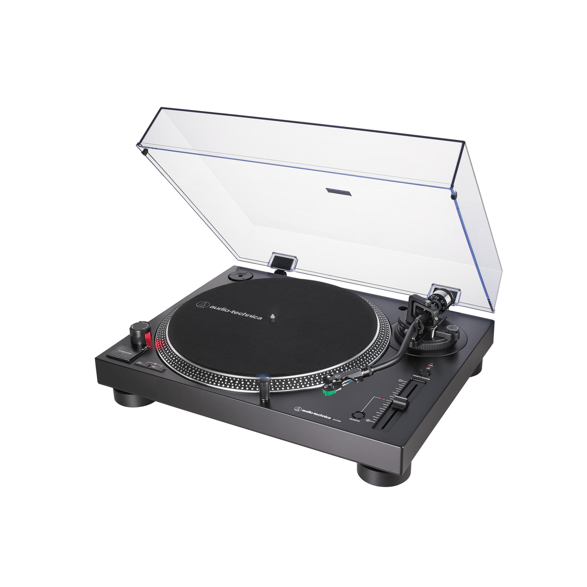 Un tocadiscos negro de Audio-Technica con una cubierta antipolvo transparente abierta sobre fondo blanco.