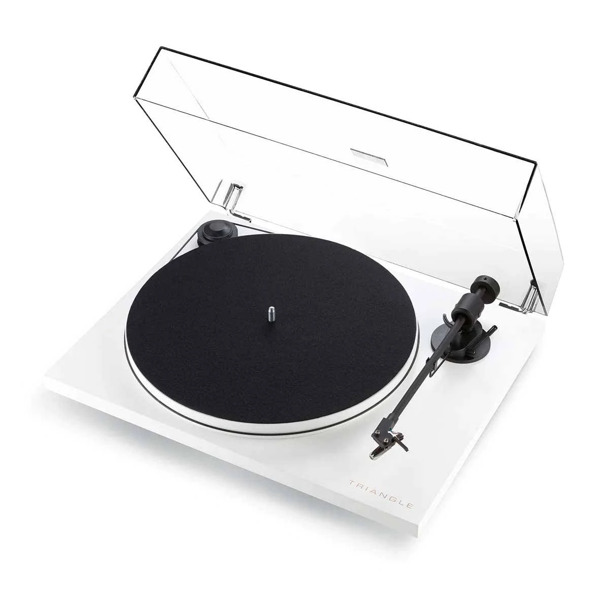 Un tocadiscos blanco con plato negro y cubierta antipolvo abierta.