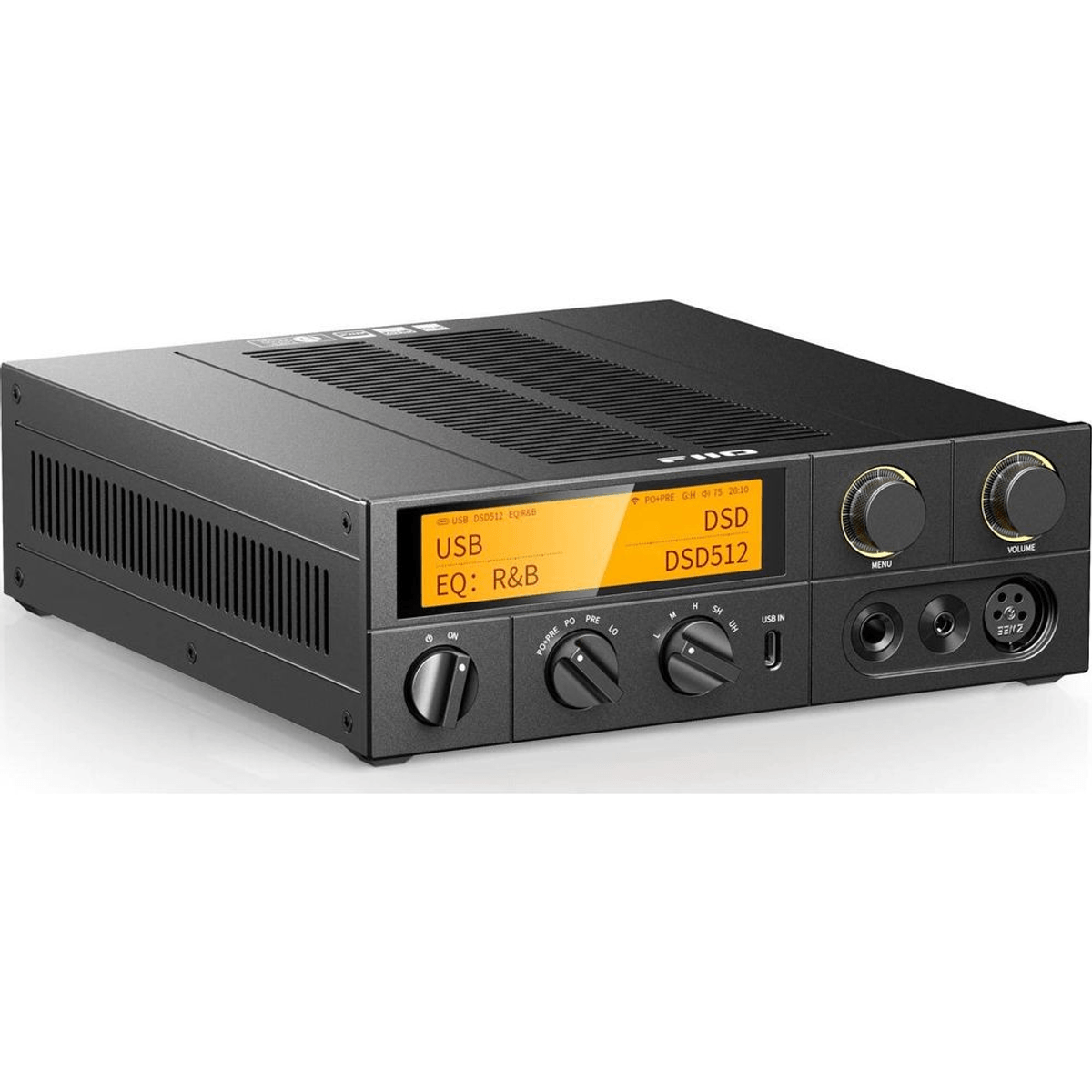 Amplificador de audio negro con pantalla LCD naranja, perillas y varios puertos en el panel frontal.