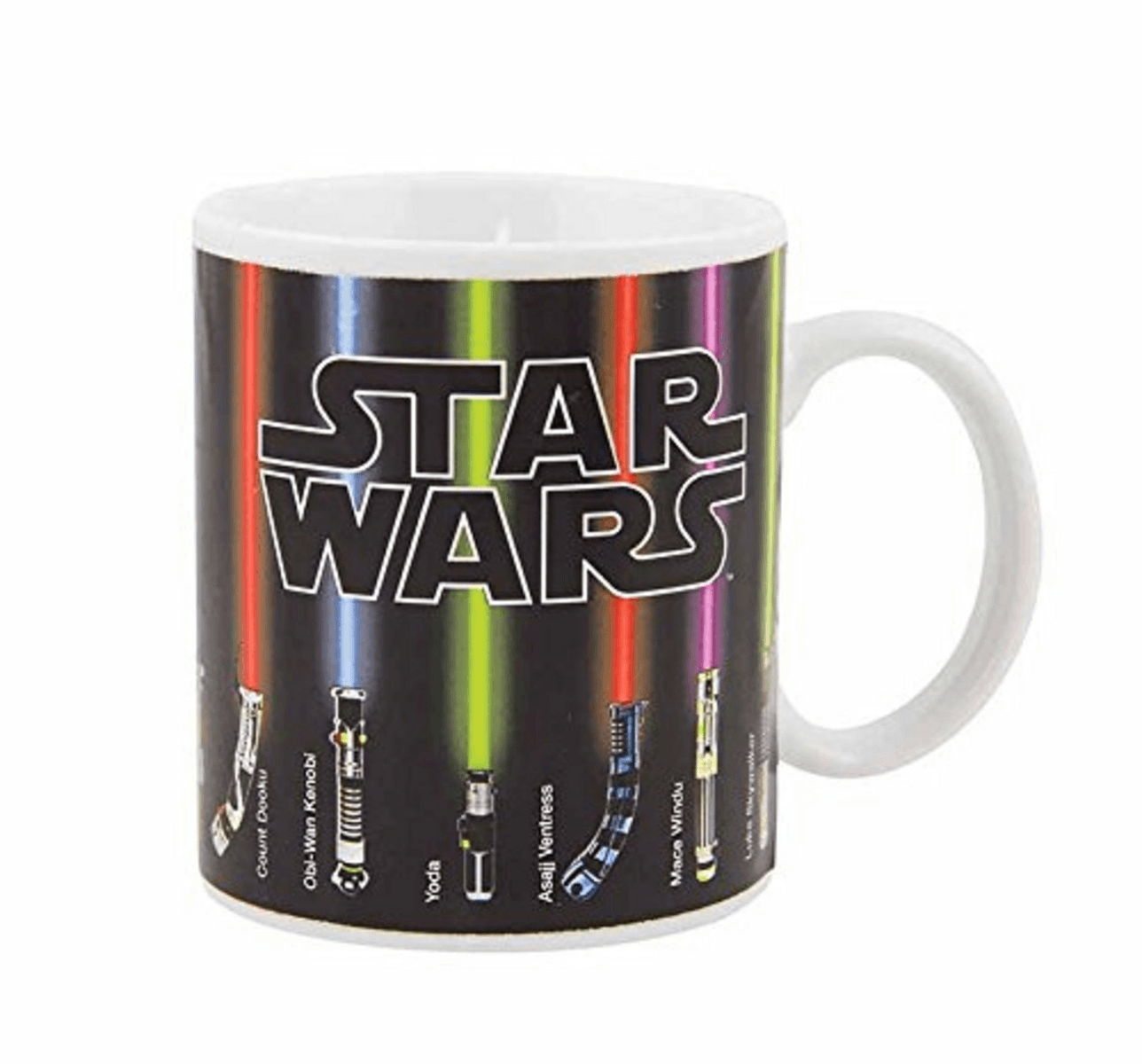 Eine schwarze Star Wars Tasse mit Lichternschwertern und dem Logo.