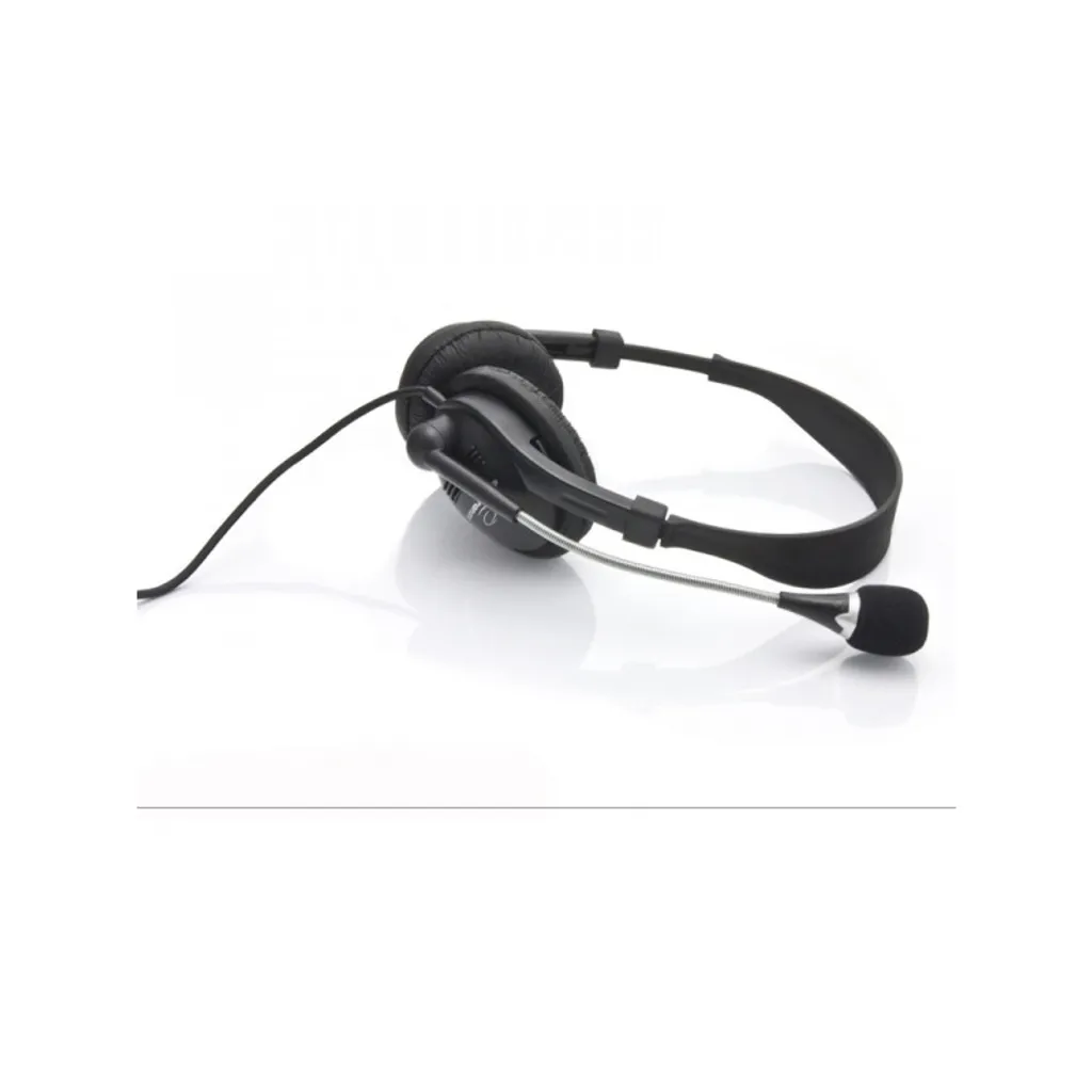 Schwarzes Headset mit Mikrofon auf weißem Hintergrund.