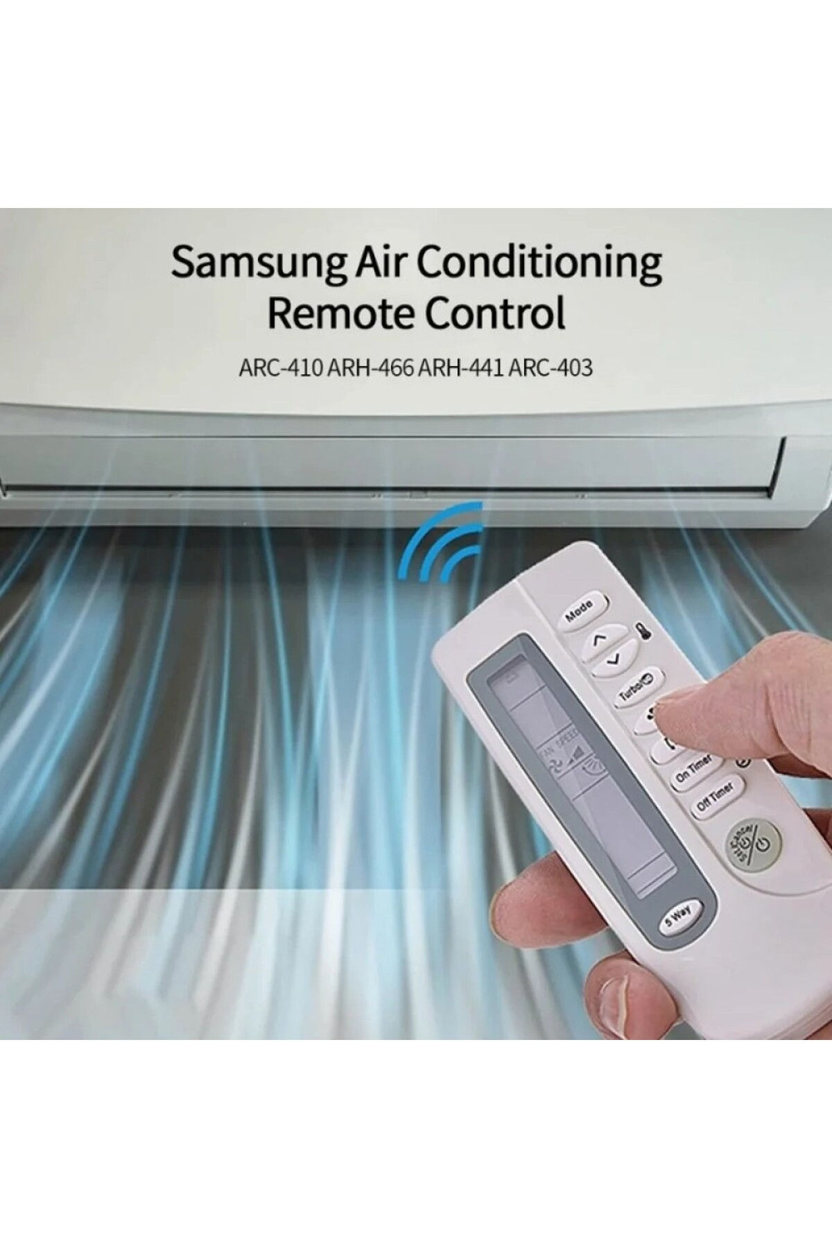 Bir el, mavi hava dalgalarıyla bir klima ünitesine yöneltilen beyaz bir Samsung klima uzaktan kumandasını tutuyor.