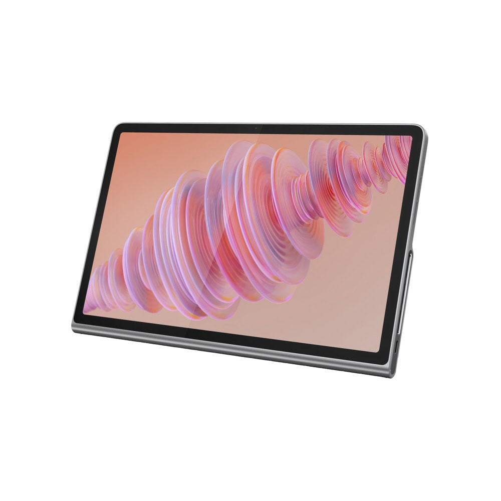 Beyaz arka planda, ekranında renkli bir spiral desen olan gümüş renkli bir tablet.