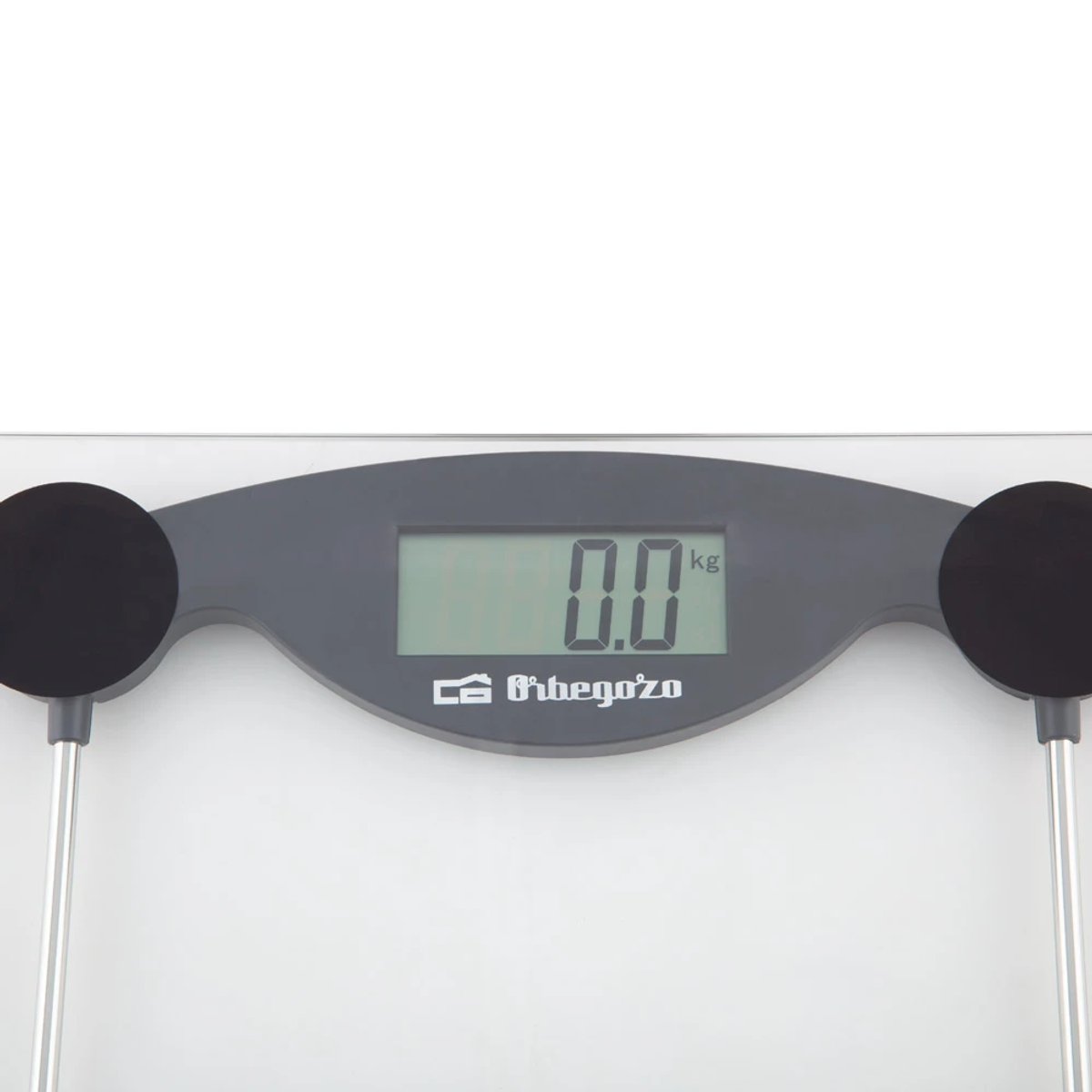 Balanza de baño digital con pantalla iluminada mostrando 0.0 kg.