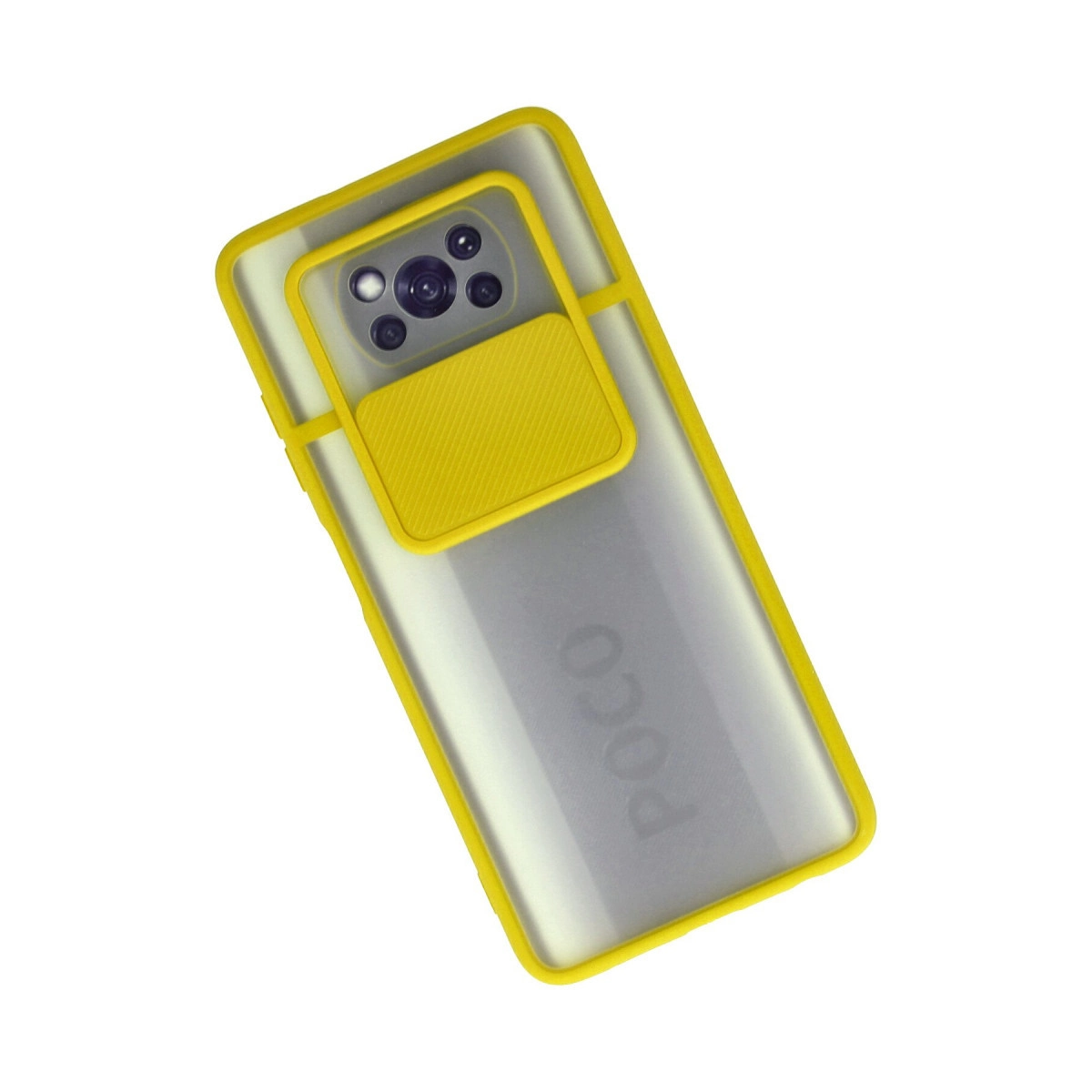 Beyaz arka planda sarı kenarlı ve sürgülü kamera kapaklı mat kılıflı bir POCO akıllı telefon.