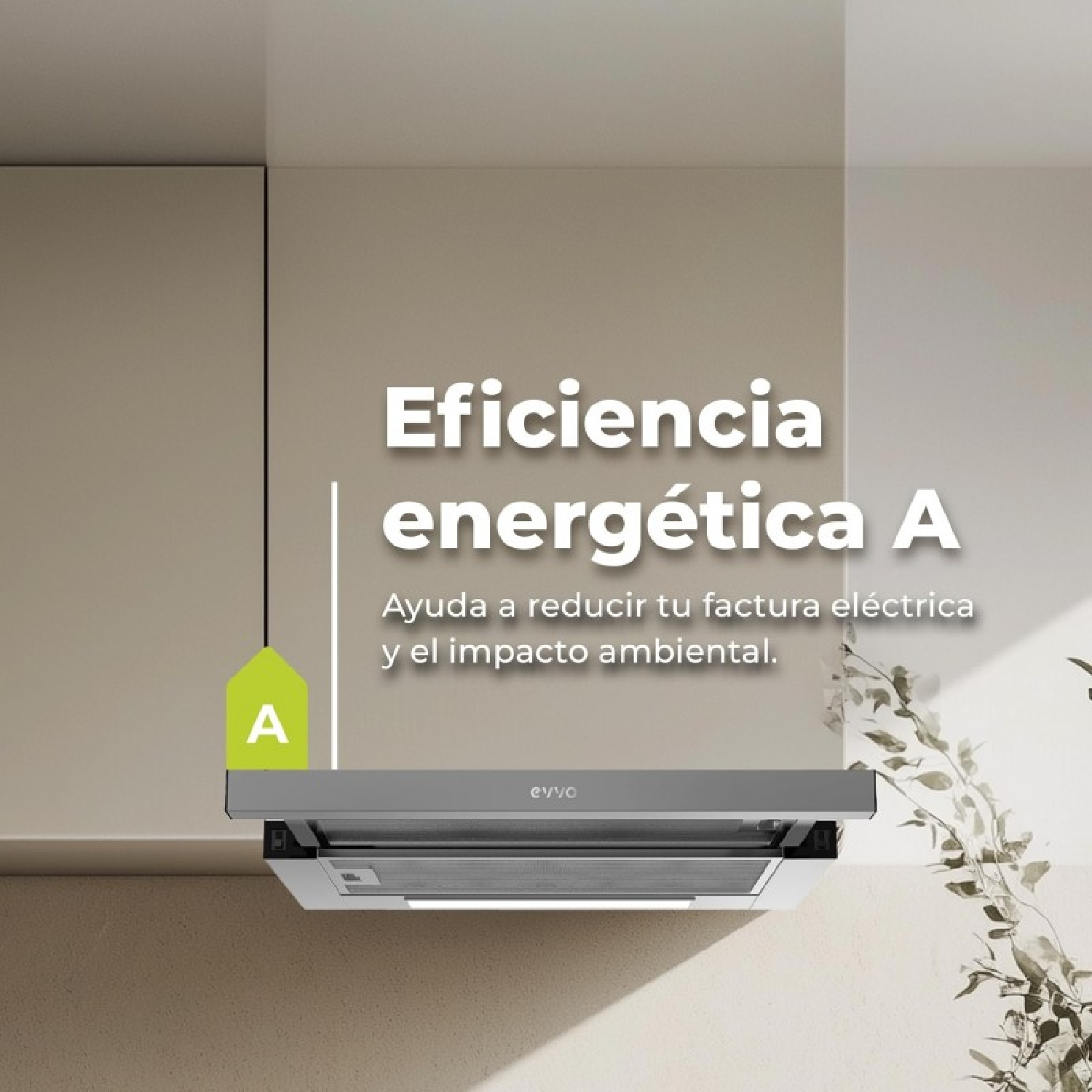 Cappa da cucina grigia con etichetta di efficienza energetica A verde e testo promozionale.