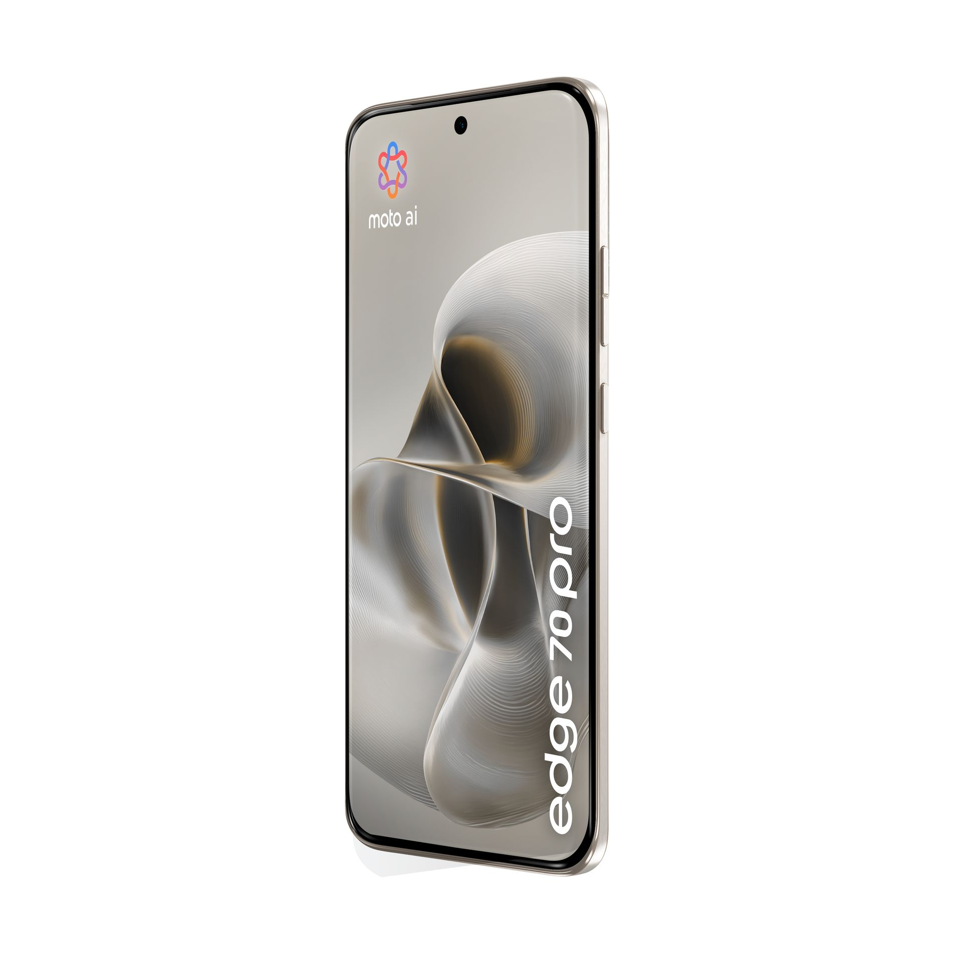 Uno smartphone argentato Motorola Edge 70 Pro su sfondo bianco con uno sfondo astratto ondulato.