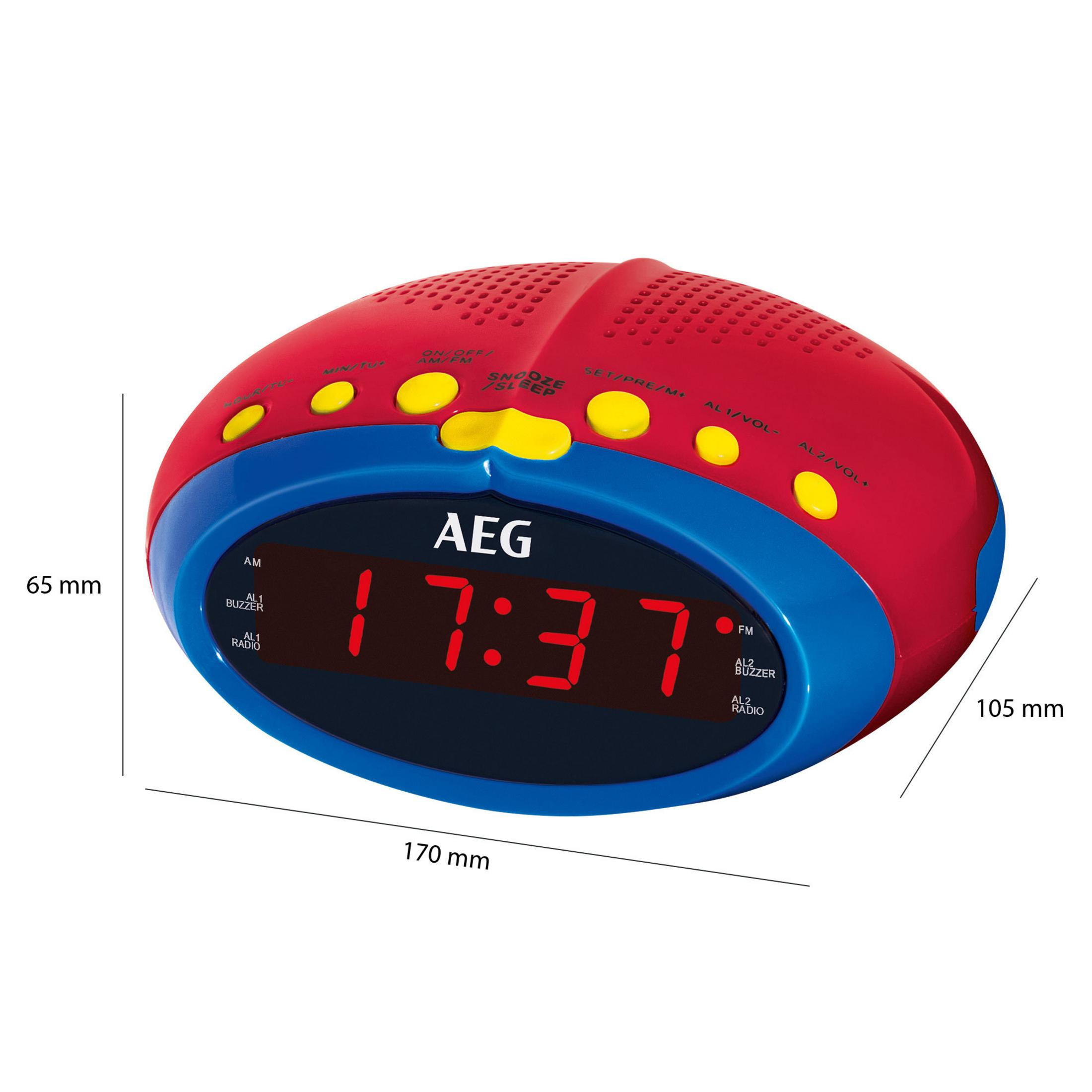 Rot-blauer AEG-Radiowecker mit rotem Digitaldisplay, gelben Tasten und Maßangaben in Millimetern.