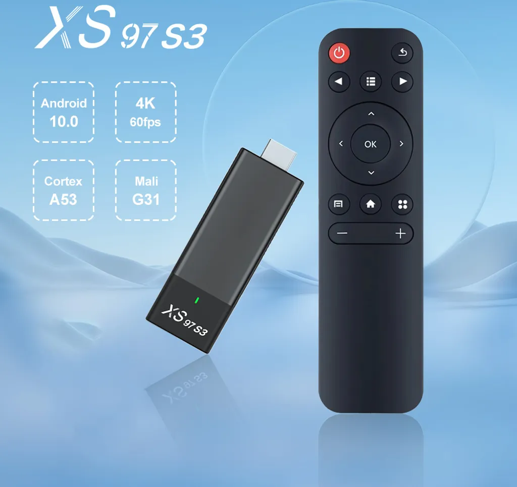 Ein schwarzer TV-Stick mit XS 97 S3 Beschriftung, Fernbedienung und Merkmalen auf blauem Grund.