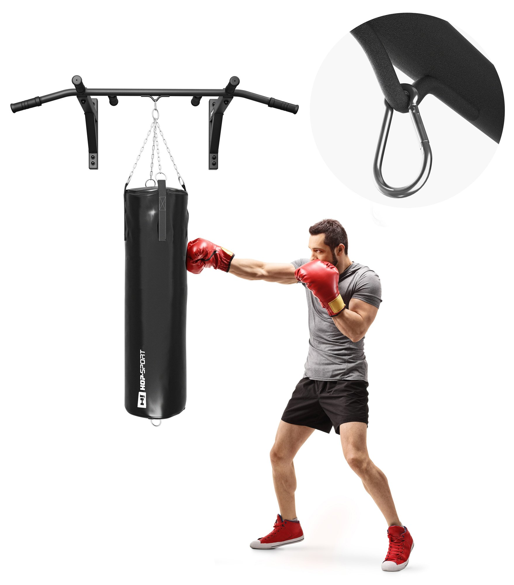 Ein Mann mit roten Boxhandschuhen schlägt gegen einen schwarzen Sandsack, der an einer Klimmzugstange hängt.