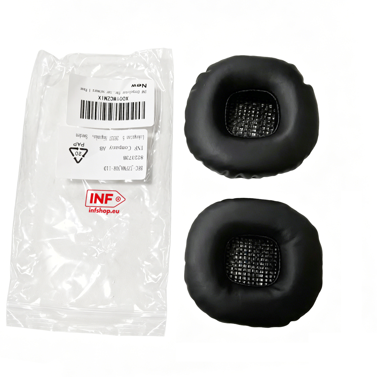 Deux coussinets de rechange noirs pour écouteurs à côté d'un sac en plastique avec étiquette.