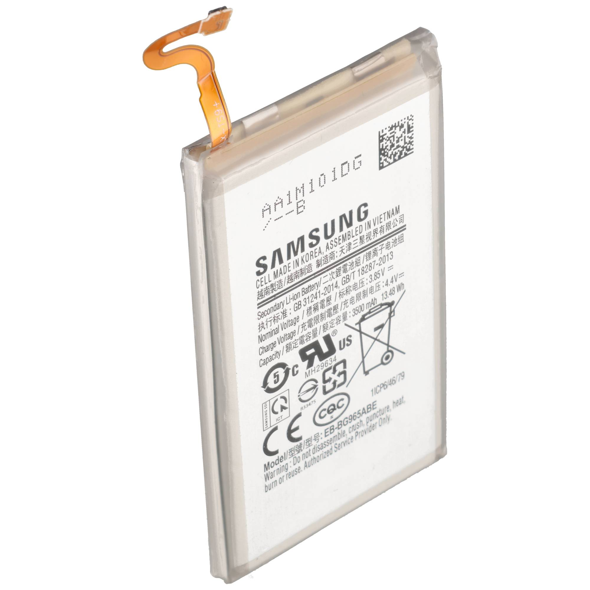 Eine rechteckige Samsung-Li-Ion-Handybatterie mit einem flexiblen orangen Bandkabel auf weißem Hintergrund.